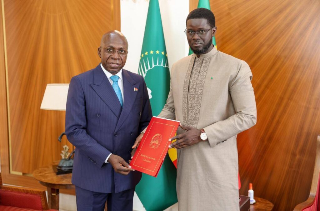 Tete antoine ministre angolais 3 1024x677 1