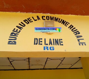 Bureau de la commune rurale de Laine scaled 1 360x320