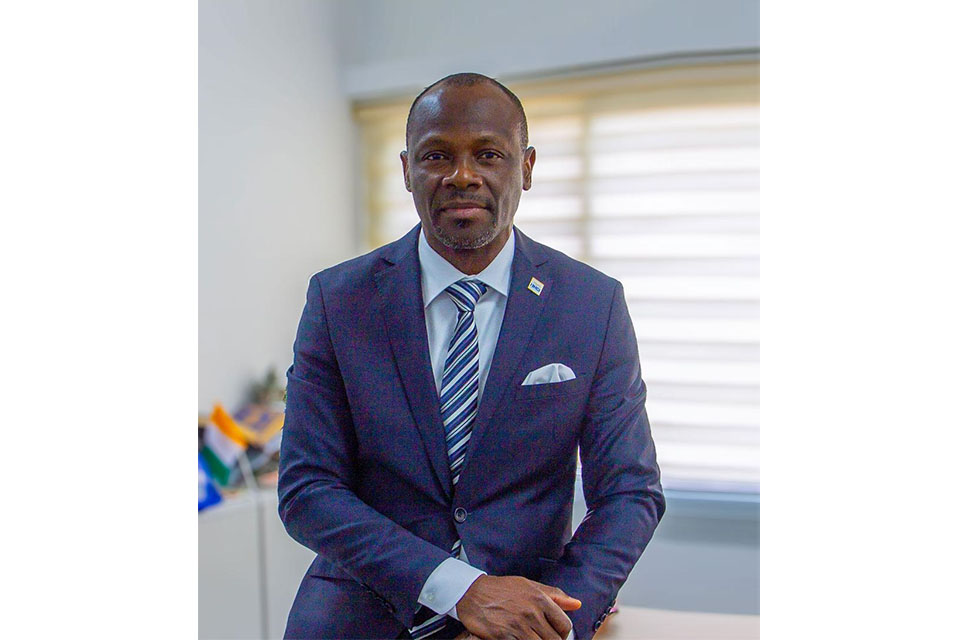 Directeur interimaire 1