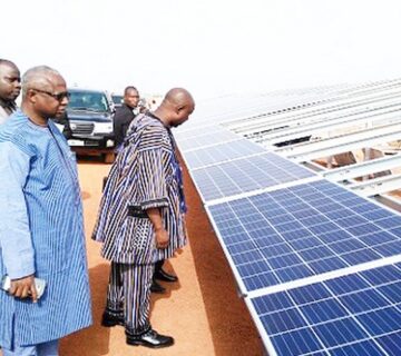 Le Burkina Faso voit la transition energetique comme une solution face aux changements climatiques  360x320