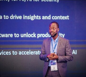 WAGNE BABACAR 360x320