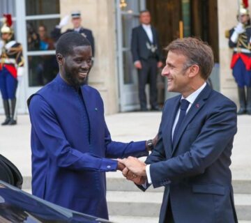 Macron diomaye 360x320