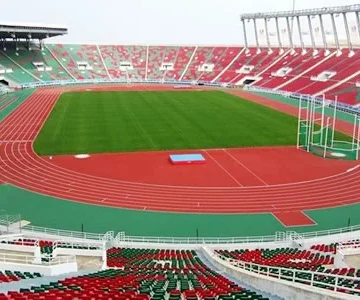 Stade 360x300