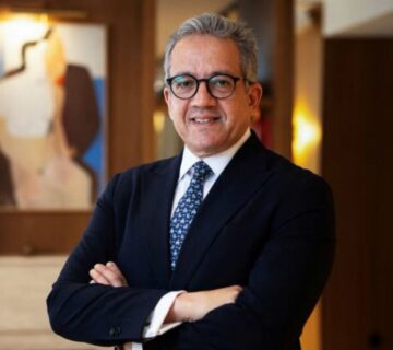 Khaled  el Enany 360x320