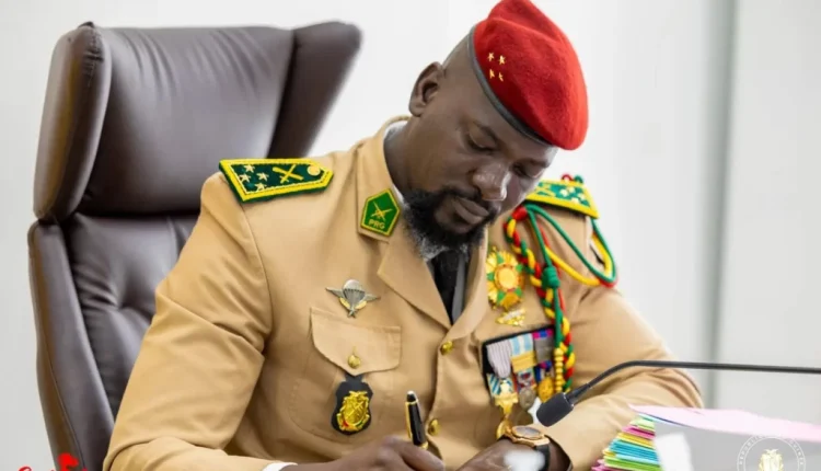 Doumbouya general Mamadi Decret 1024x683 1 750x430 1