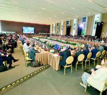 UA UE 1200x800 1 360x320