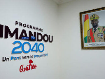 2025 11 11T000325Z 926905533 RC2YQHAXJFDE RTRMADP 3 GUINEA MINING SIMANDOU1 360x270