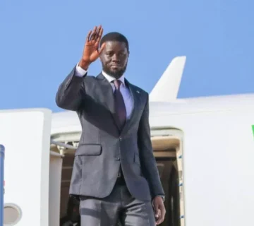 Diomaye voaye 360x320