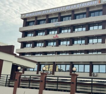 536708995 1186068030232550 3720116882084655002 n 360x320