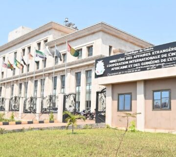 9 Ministere des affaires etrangeres 360x320