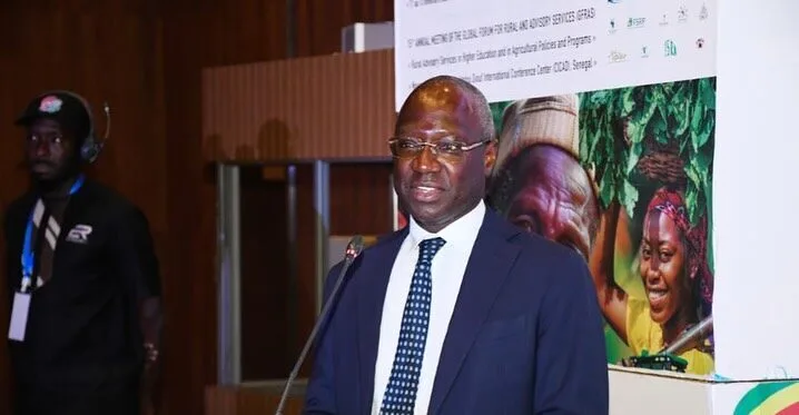 Ministre de lAgriculture Mabouba Diagne a Diamniadio e1762930211791