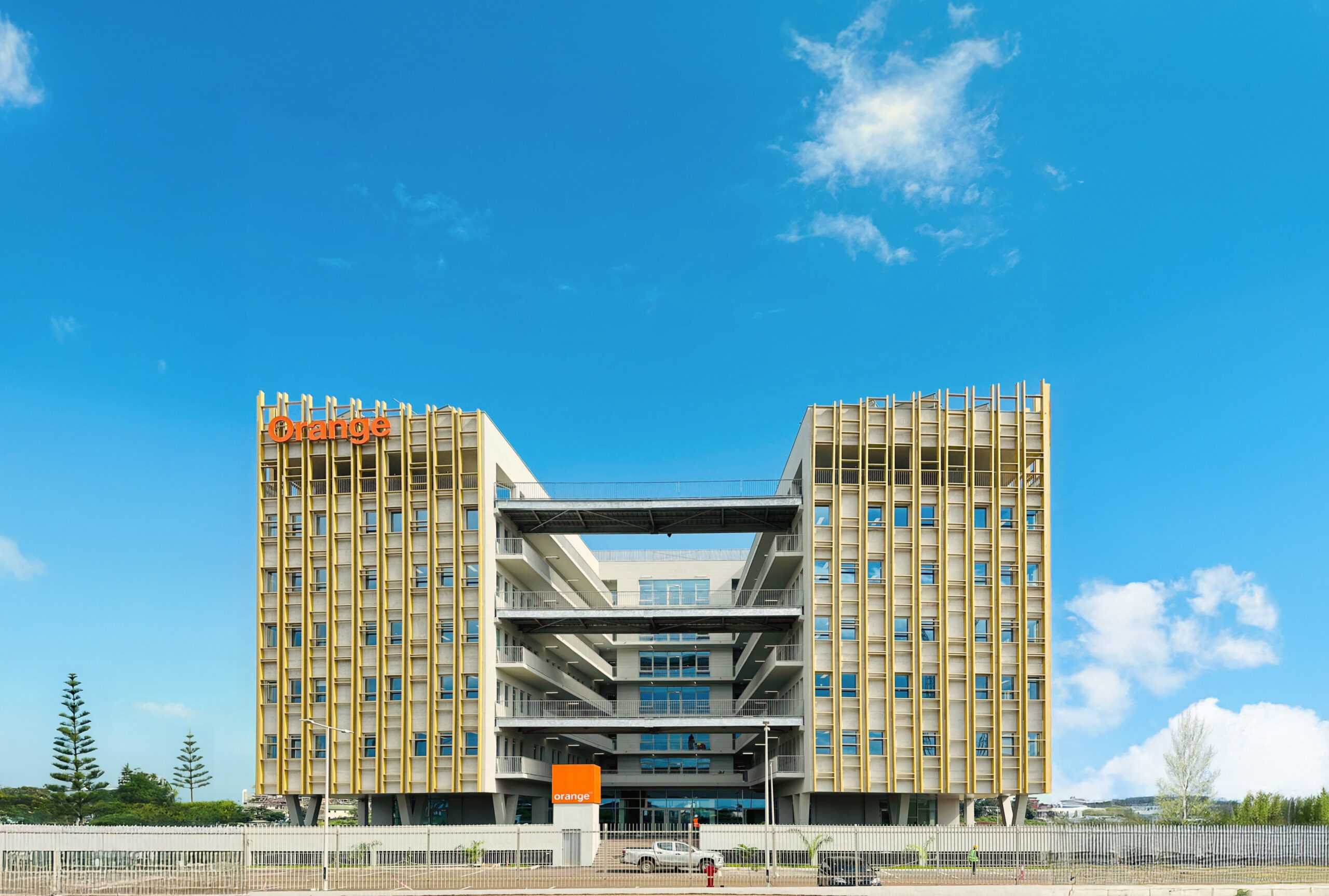 Orange conakry 1 scaled