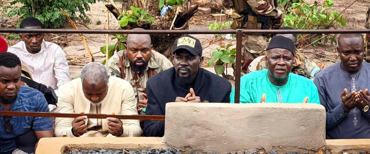 Tabaski 2026 : S E Mamadi Doumbouya rejoint Kankan dans une atmosphère de recueillement et de communion 