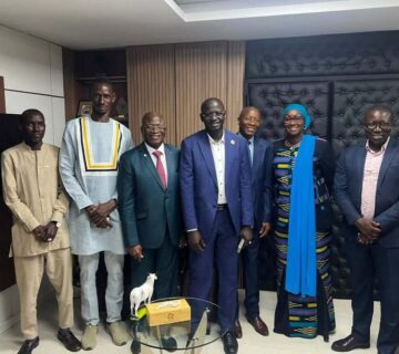 Arm senegal Abidjan 360x320