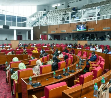 Assemblee nationale 1200x800 1 360x320