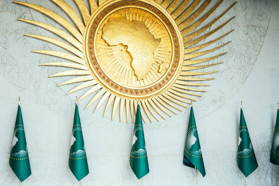 AU Logo Flags 3x2 1