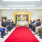 Guinée–Royaume Uni : Le Président de la République, S EMamadi Doumbouya reçoit une délégation britannique pour renforcer les partenariats économiques 
